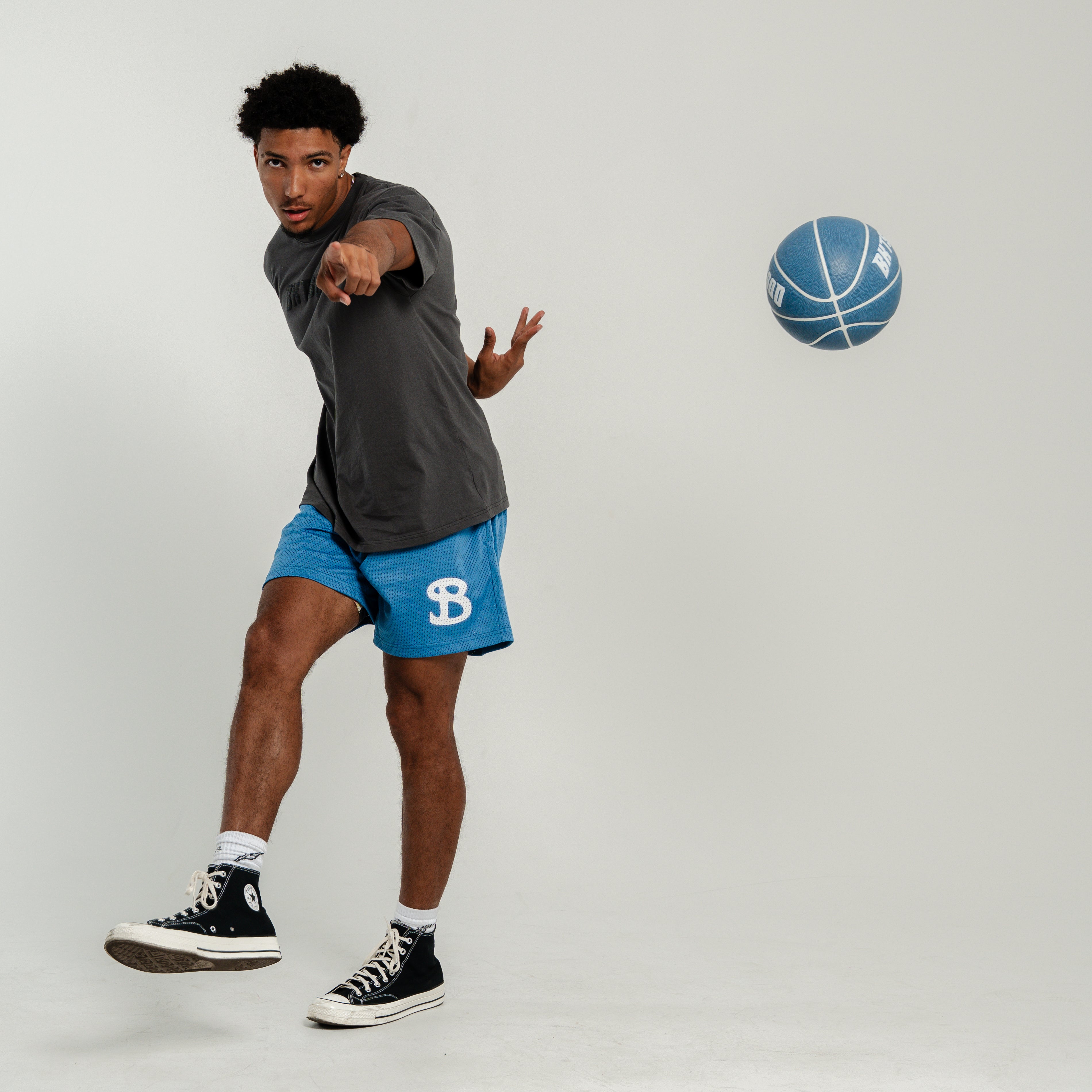 SOLID CHAR YOUTH TEE