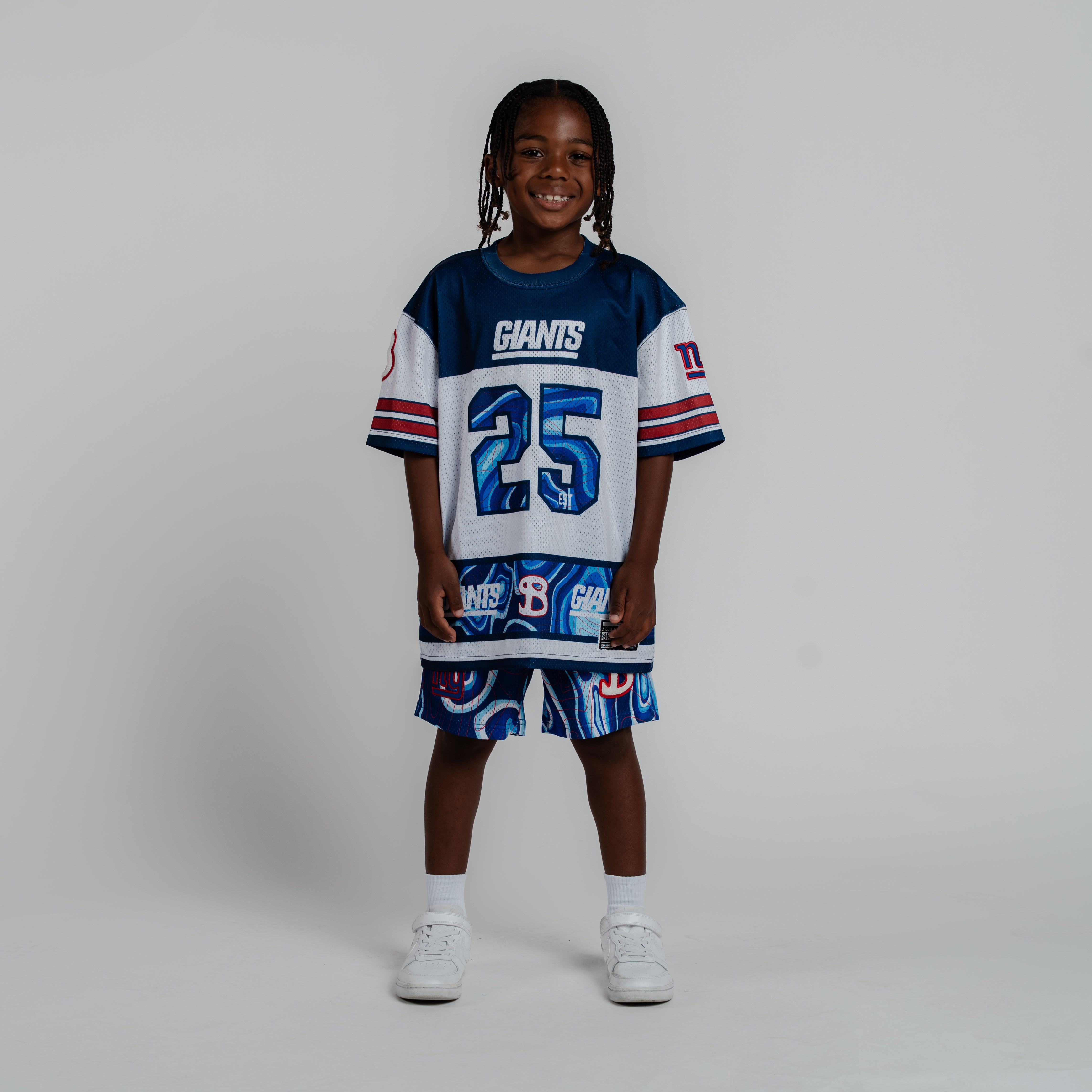 NEW YORK GIANTS NFL YOUTH WEATHERMAN SHORTS