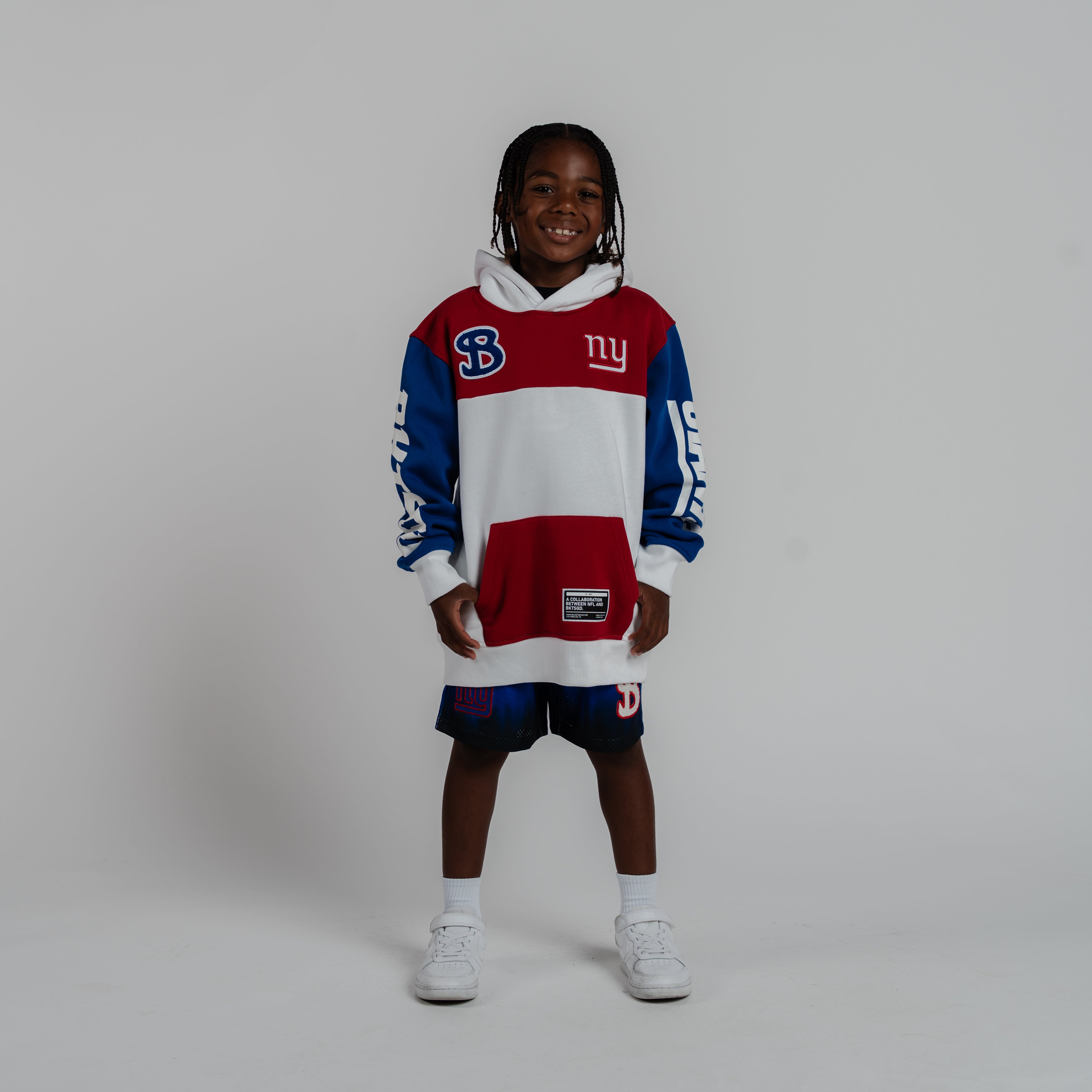 NEW YORK GIANTS NFL YOUTH GRADIENT SHORTS