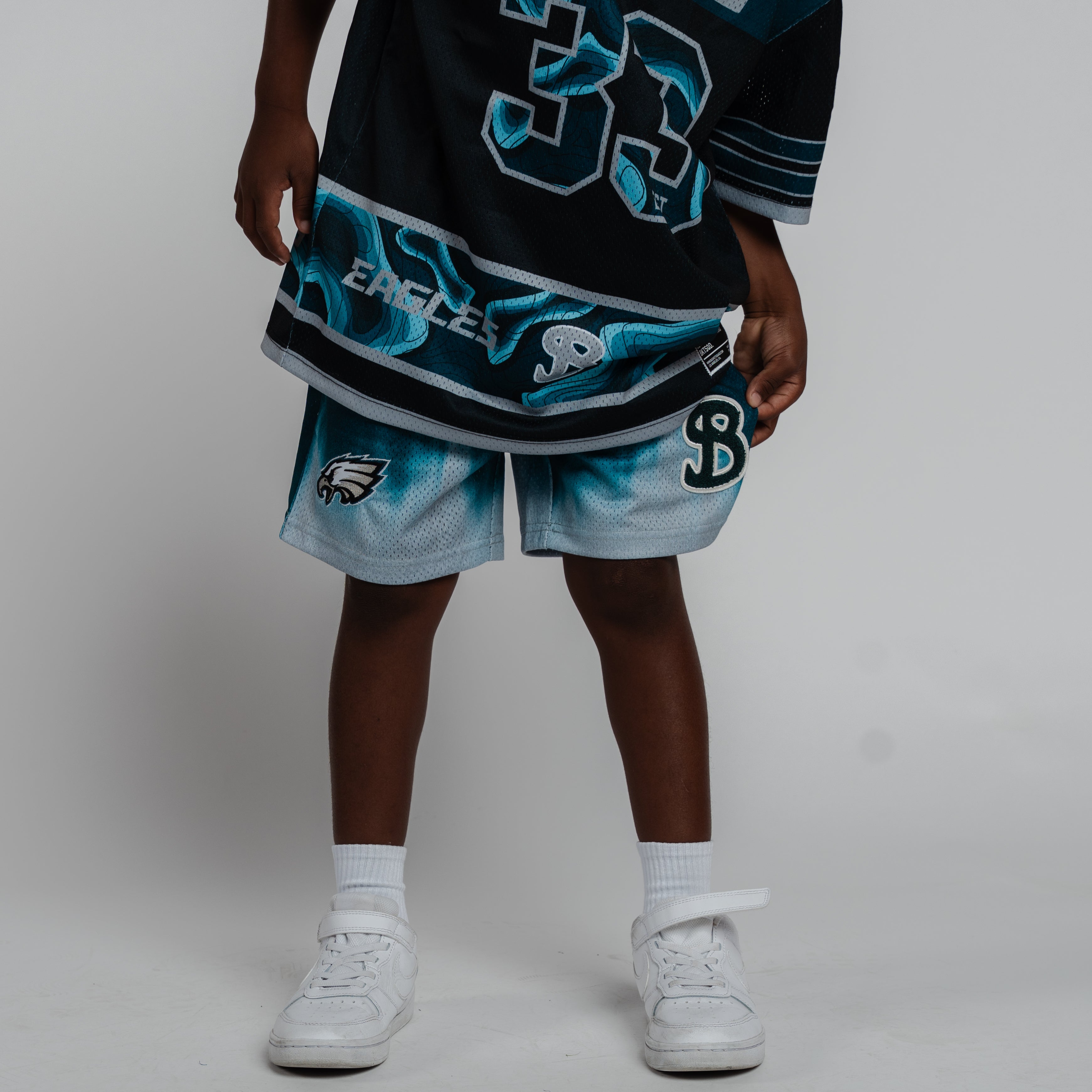 PHILADELPHIA EAGLES NFL YOUTH GRADIENT SHORTS