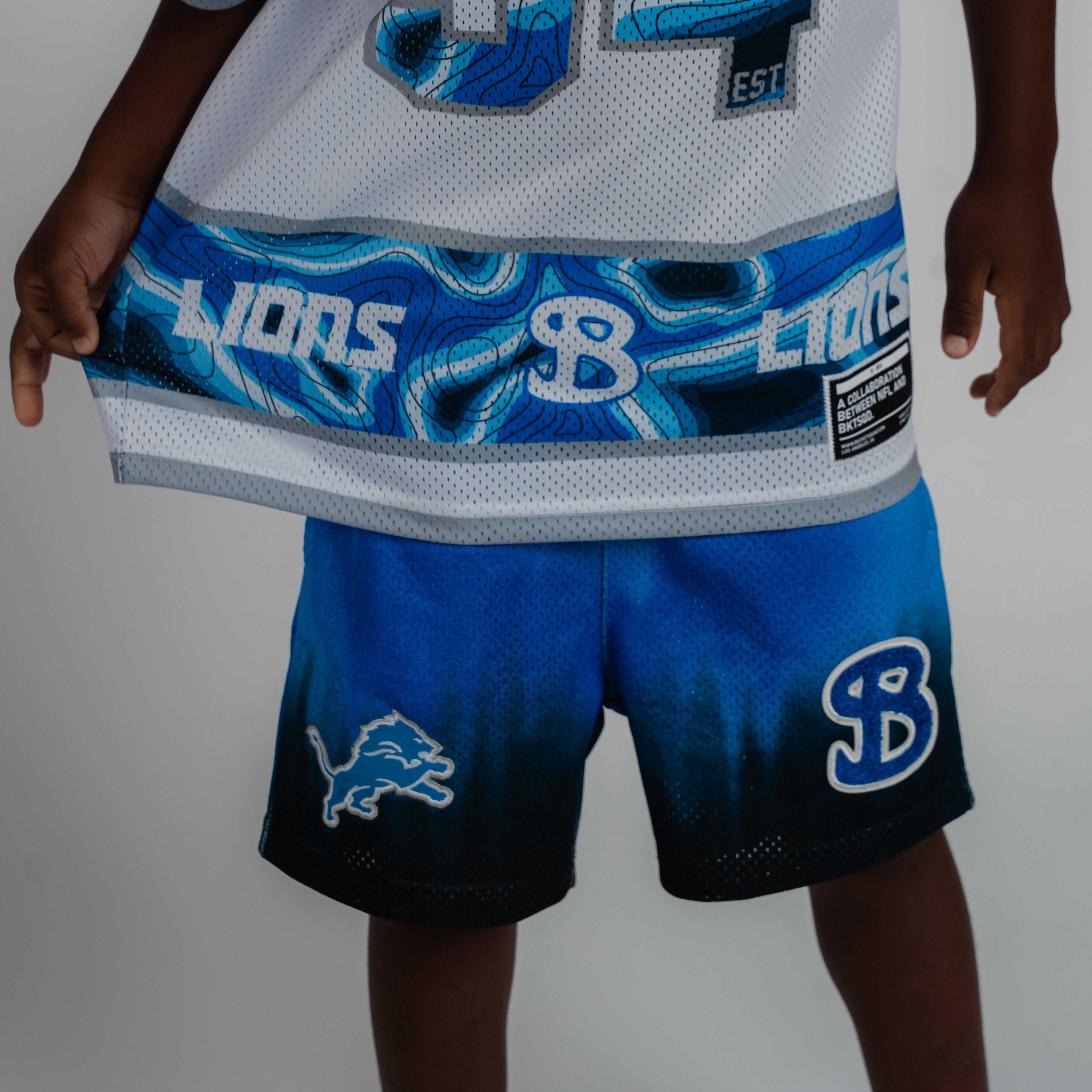 DETROIT LIONS NFL YOUTH GRADIENT SHORTS