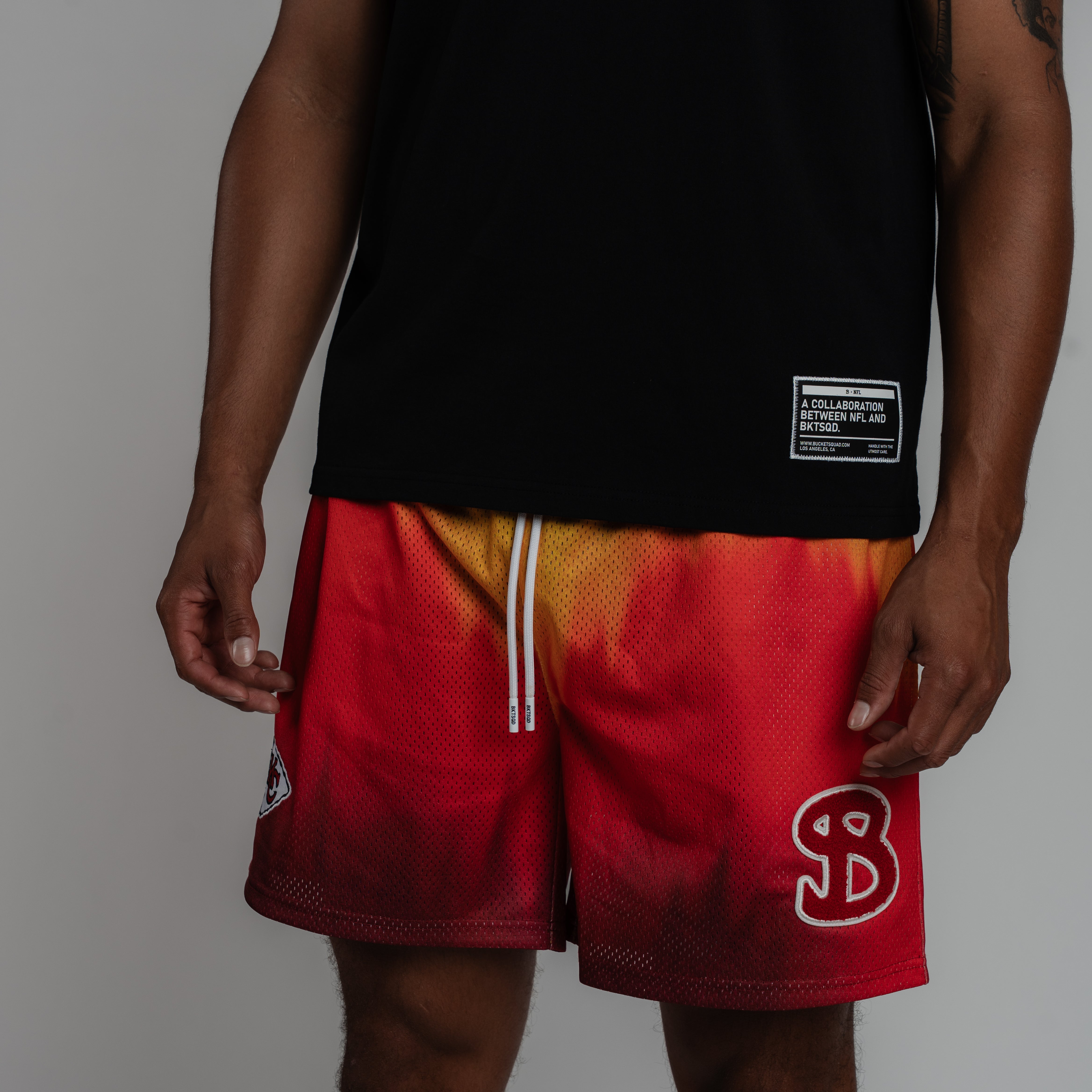 KANSAS CITY CHIEFS NFL GRADIENT SHORTS
