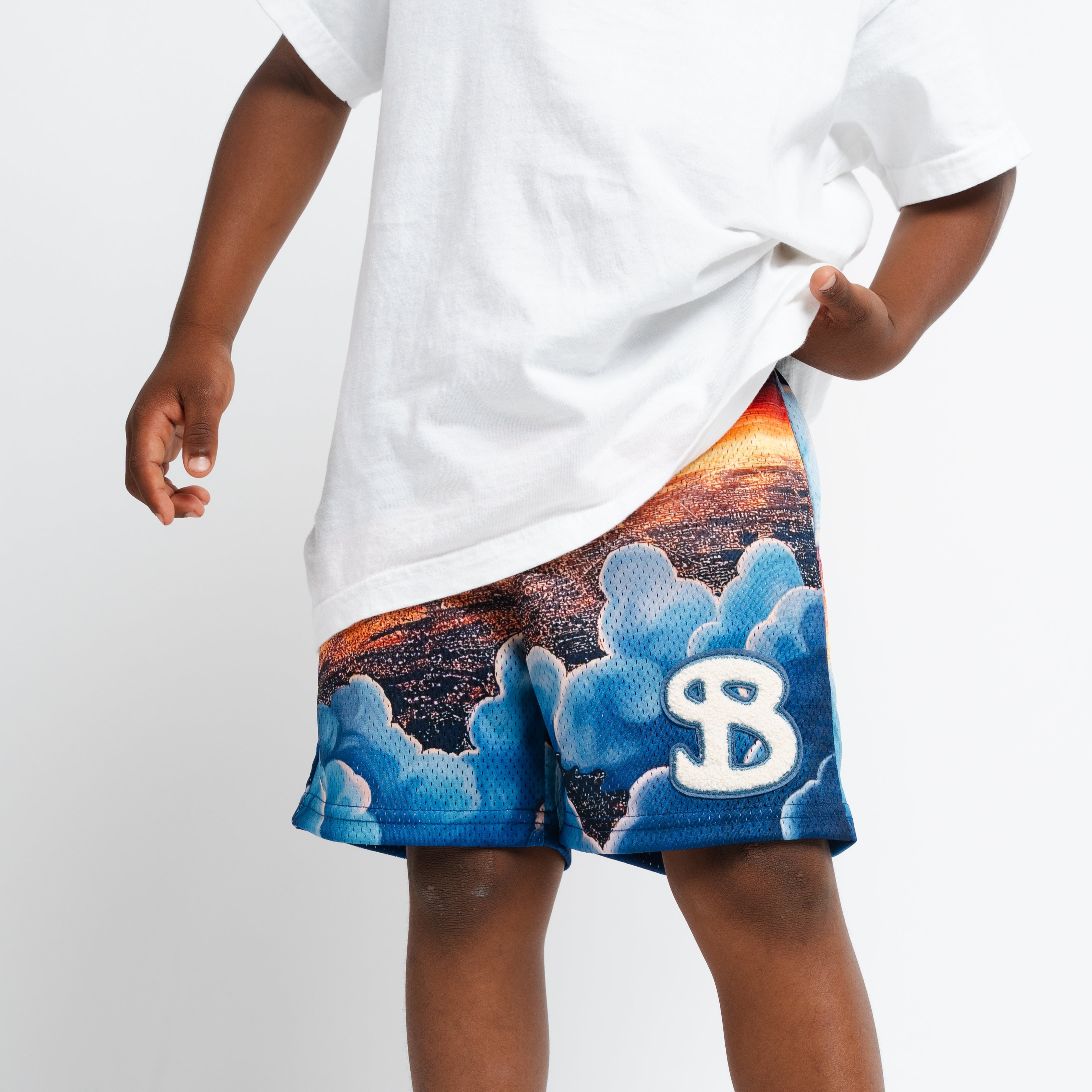 ABOVE THE CLOUDS YOUTH SHORTS