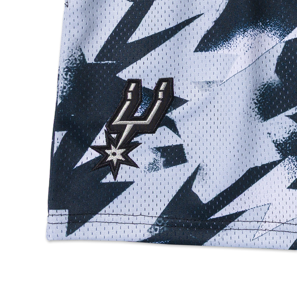 YOUTH SAN ANTONIO SPURS ENERGY SHORTS - detail