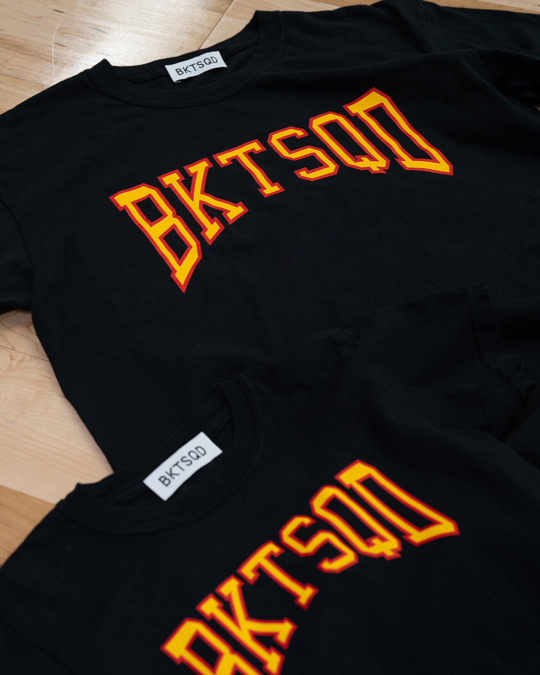 COLLEGIATE ADULT TEE