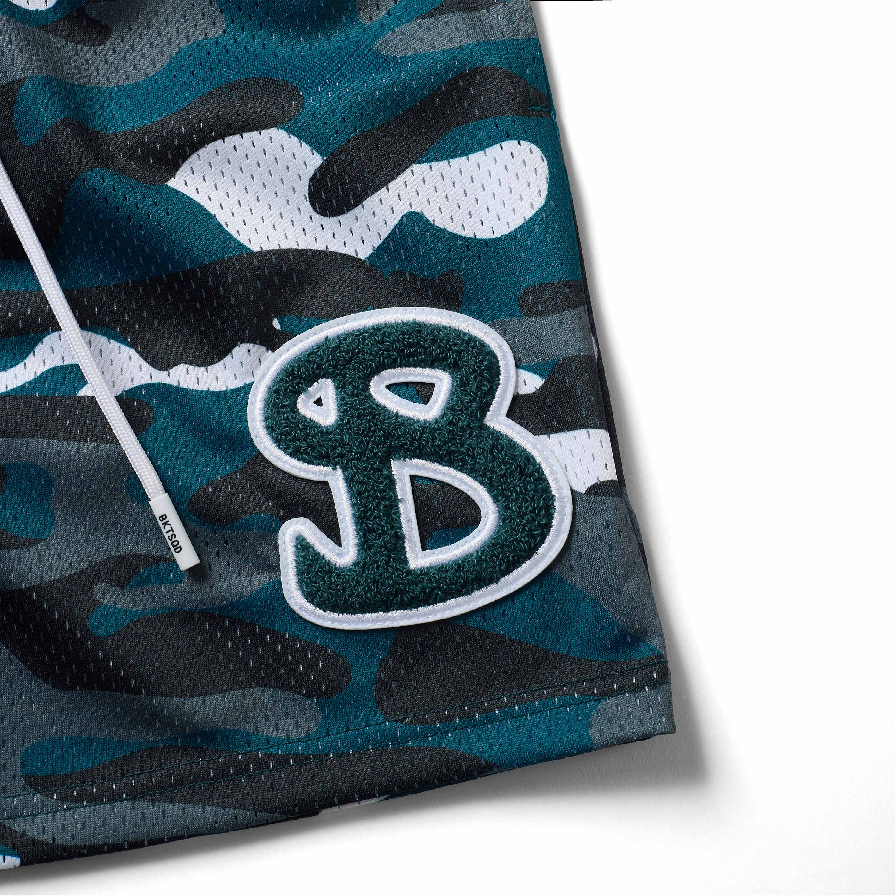 EAGLES CAMO SHORTS