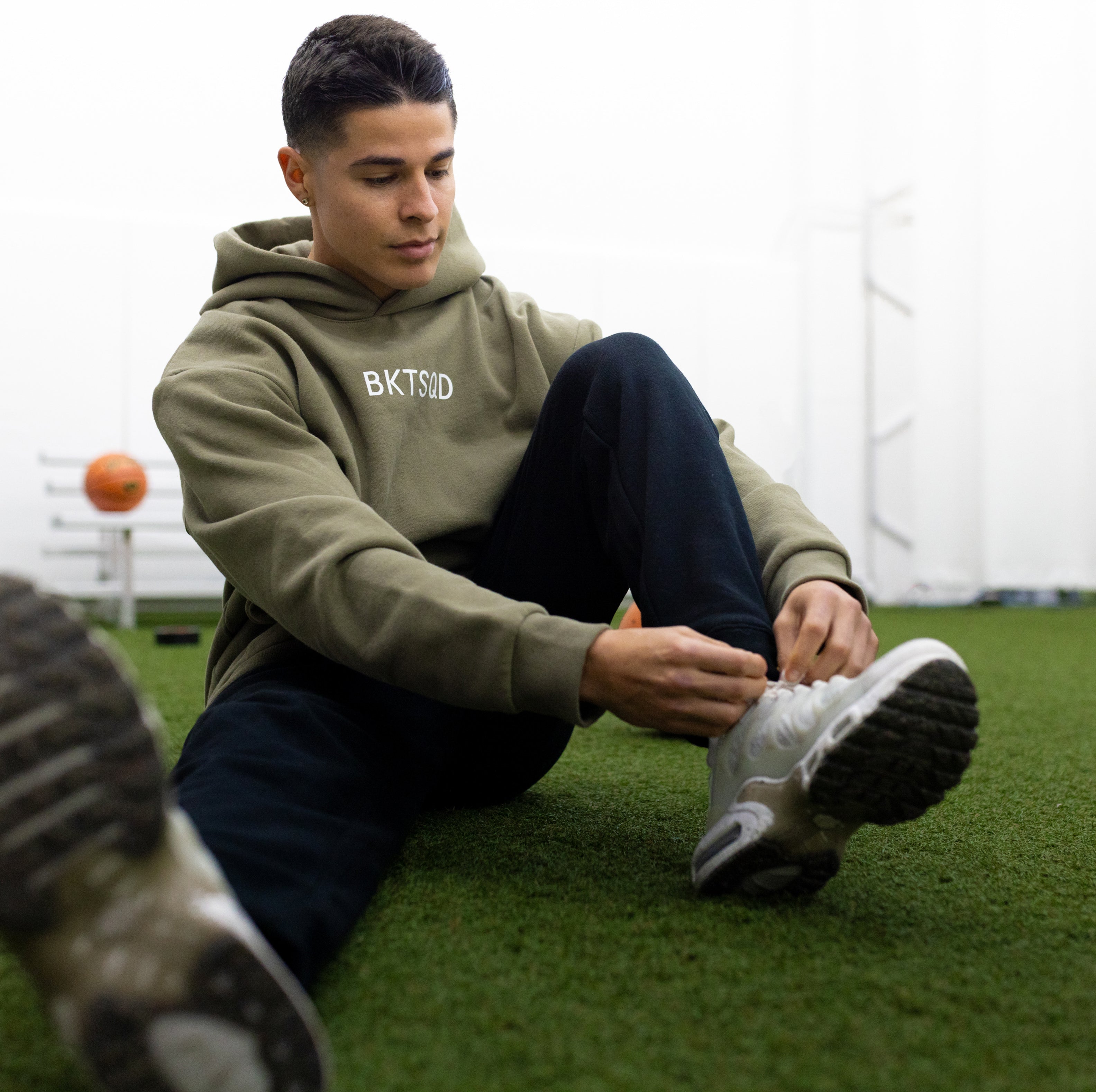 BASIC ADULT HOODIE - OLIVE