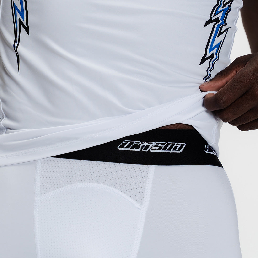 WHITE ISO COMPRESSION SHORT