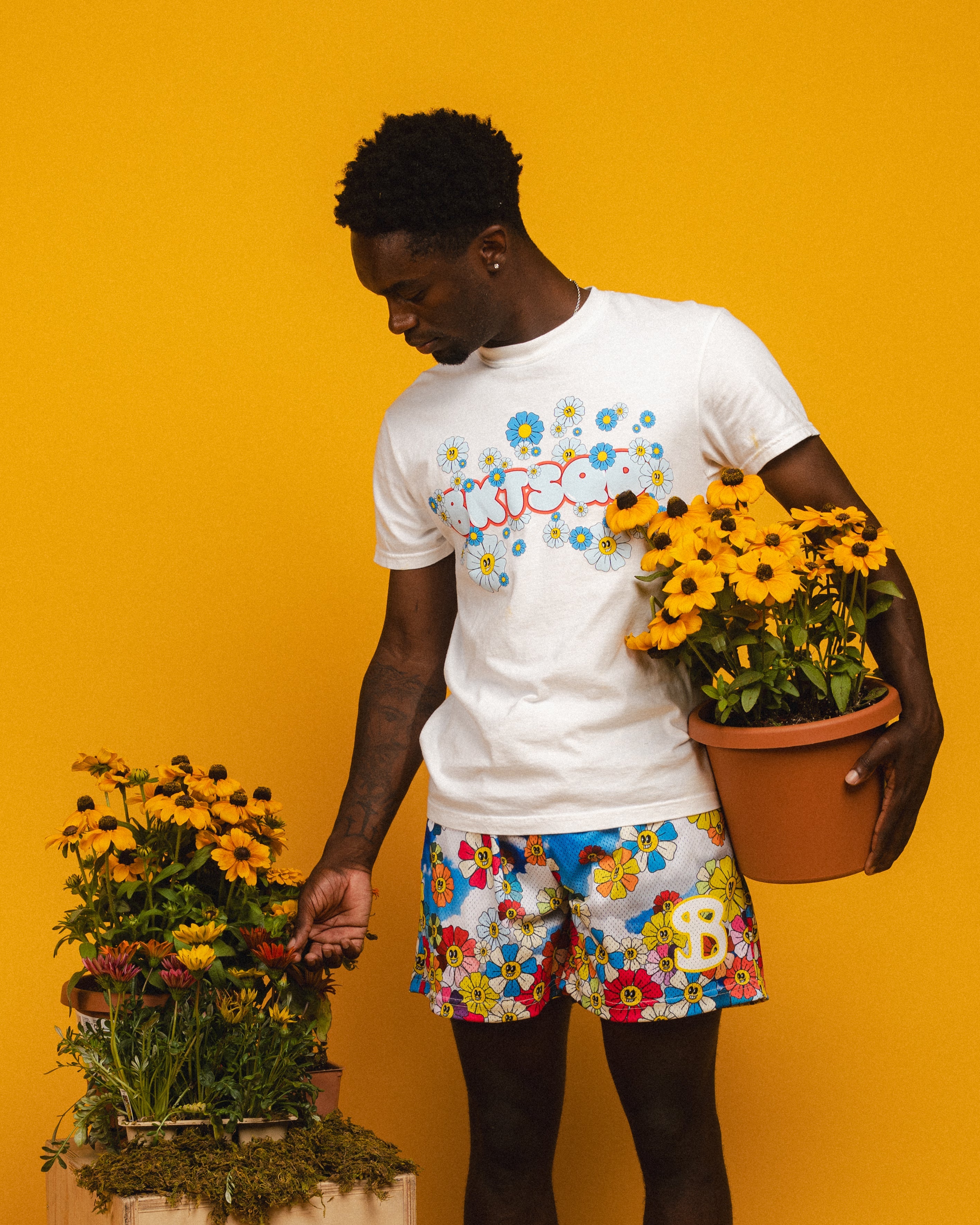 BLOOM TEE