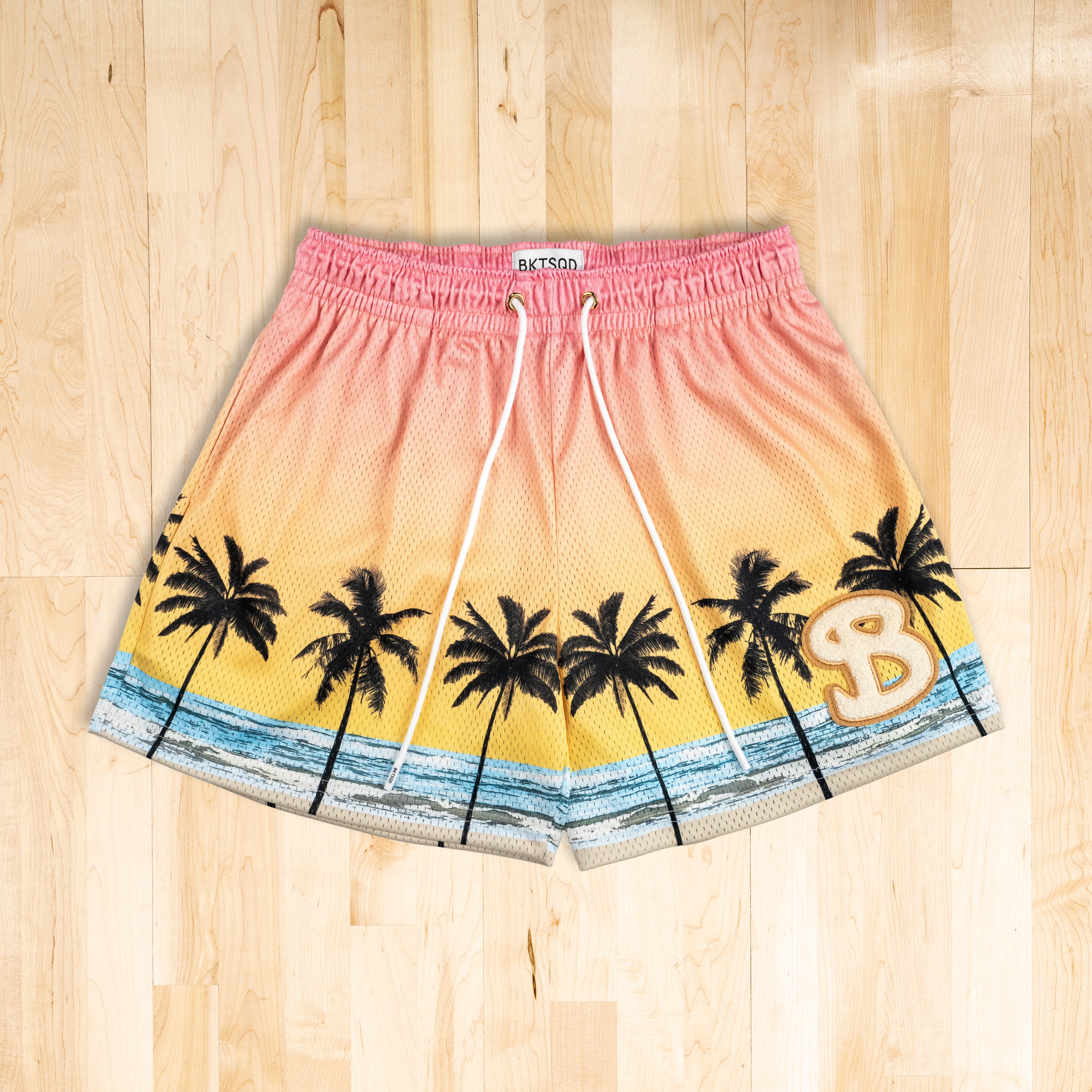 VACATION SHORTS - SUNSET BEACH