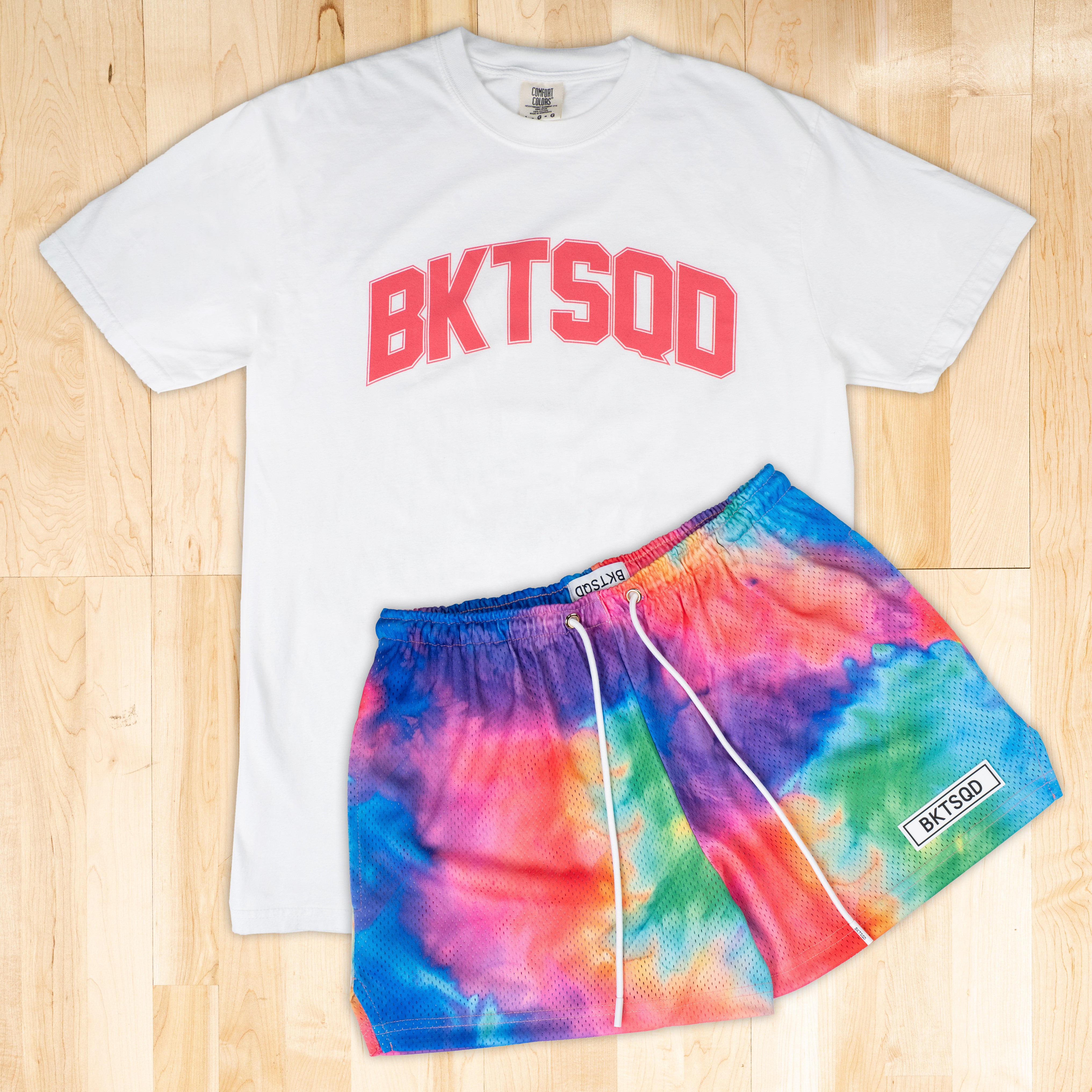 WOMEN’S DREAMY TIE DYE SHORTS