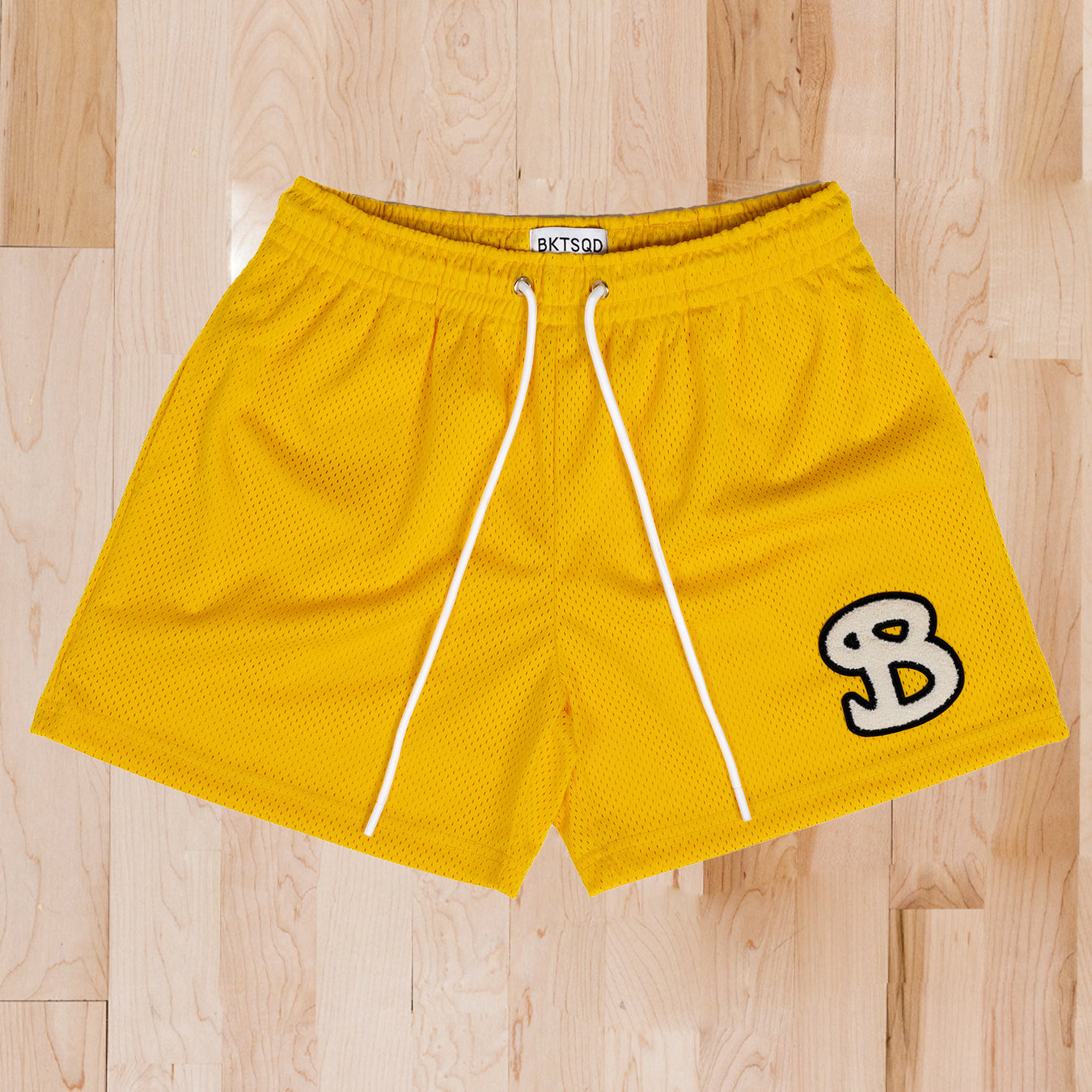 CLASSIC CHENILLE SHORTS - GOLD