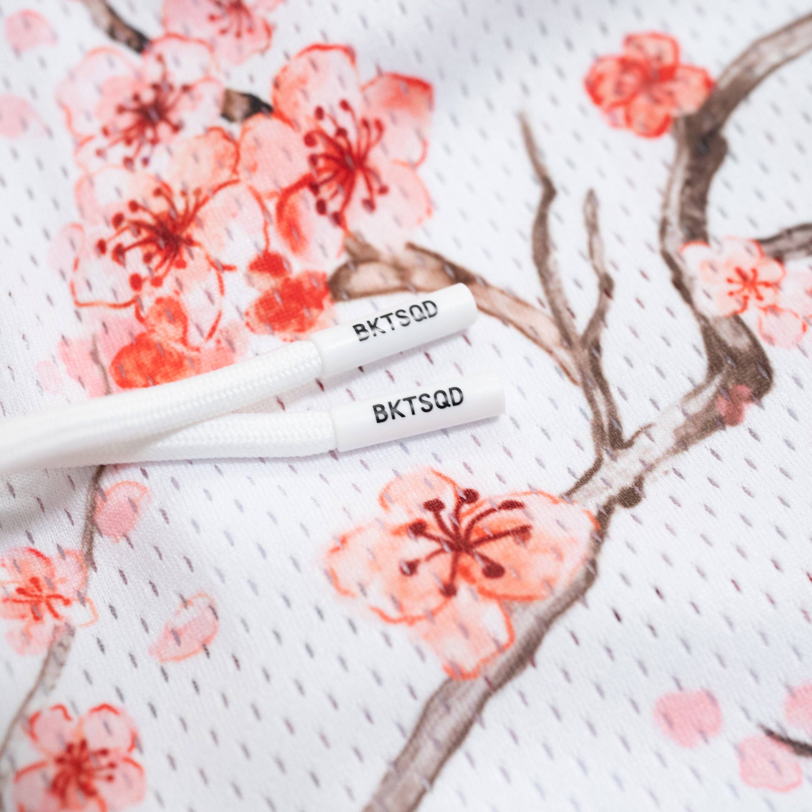 WOMEN’S WHITE CHERRY BLOSSOM SHORTS