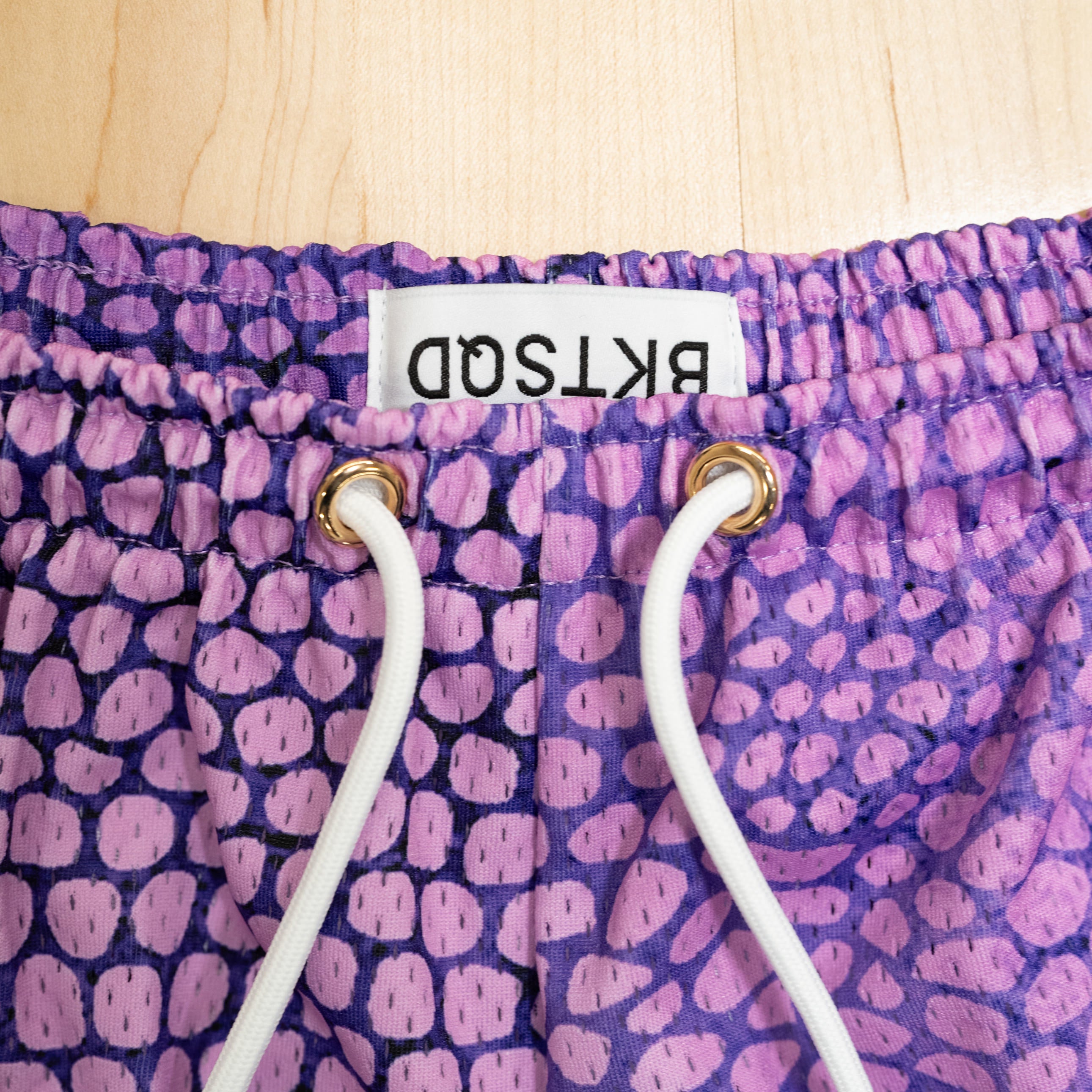 WOMEN’S PURPLE SNAKESKIN SHORTS