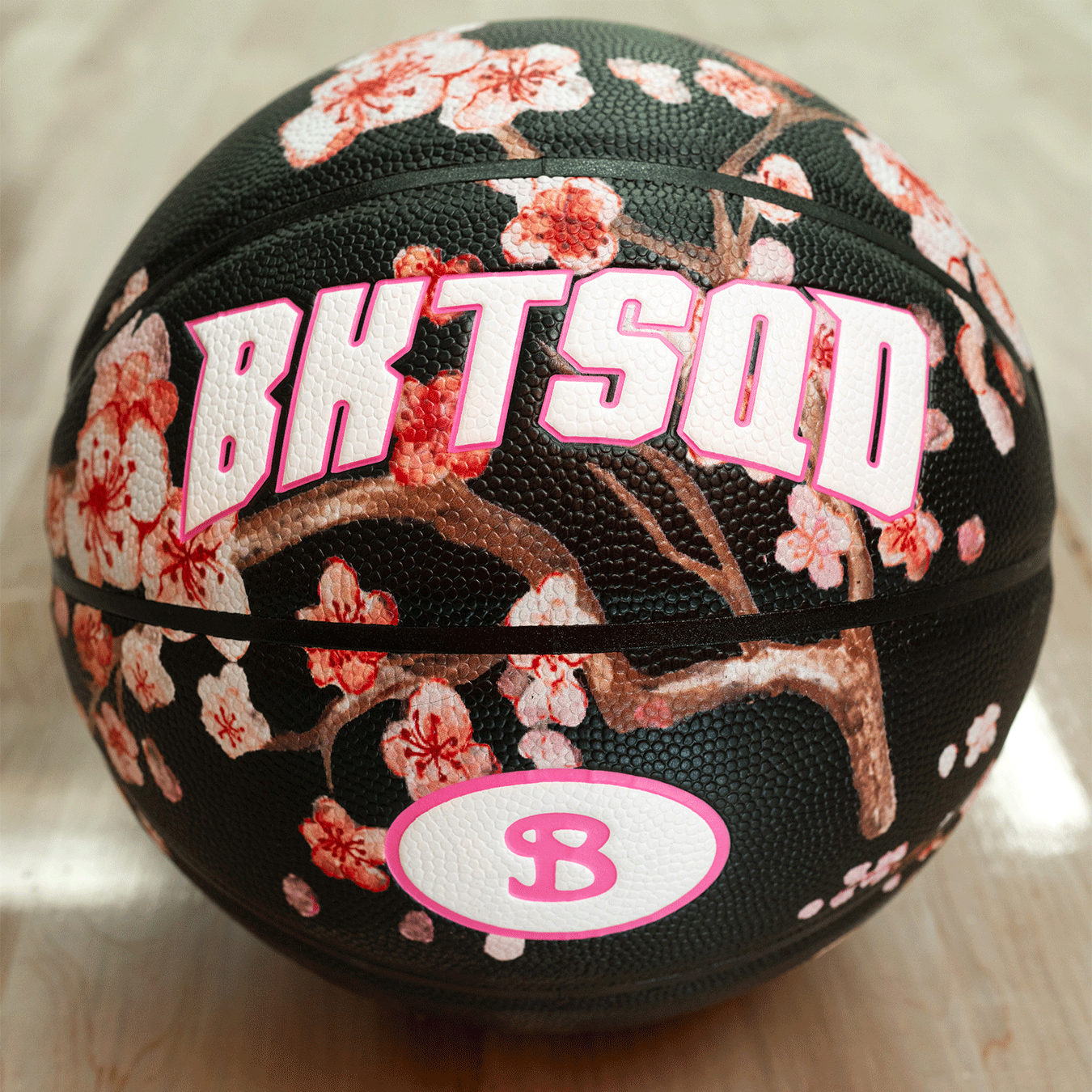 BASKETBALL - CHERRY BLOSSOM BLACK SIZE 6