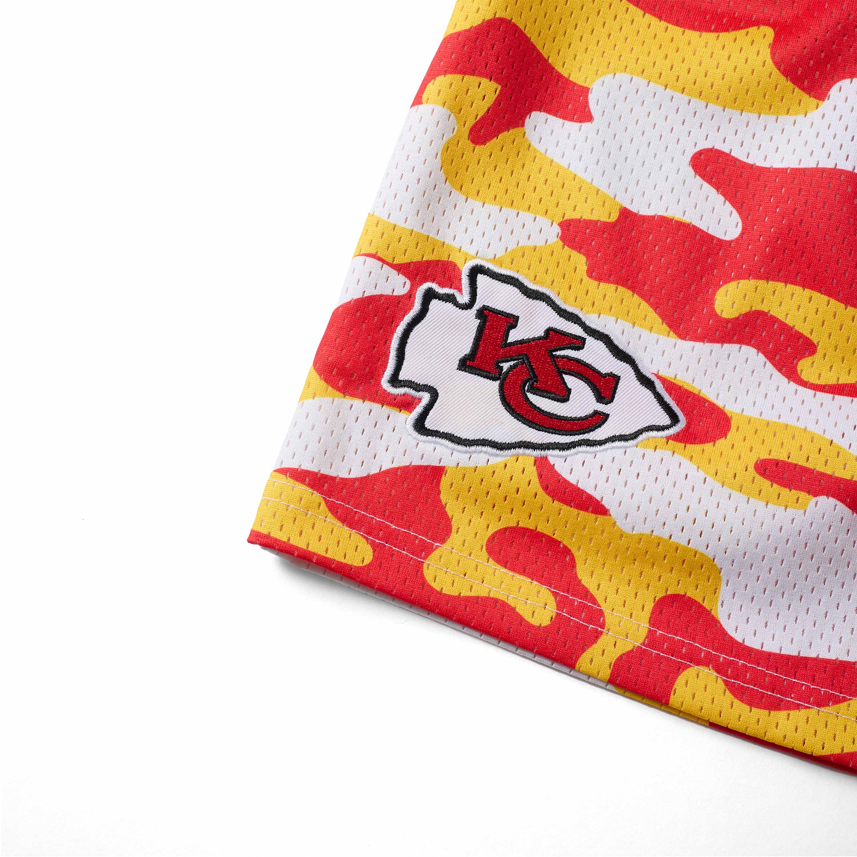 YOUTH CHIEFS CAMO SHORTS