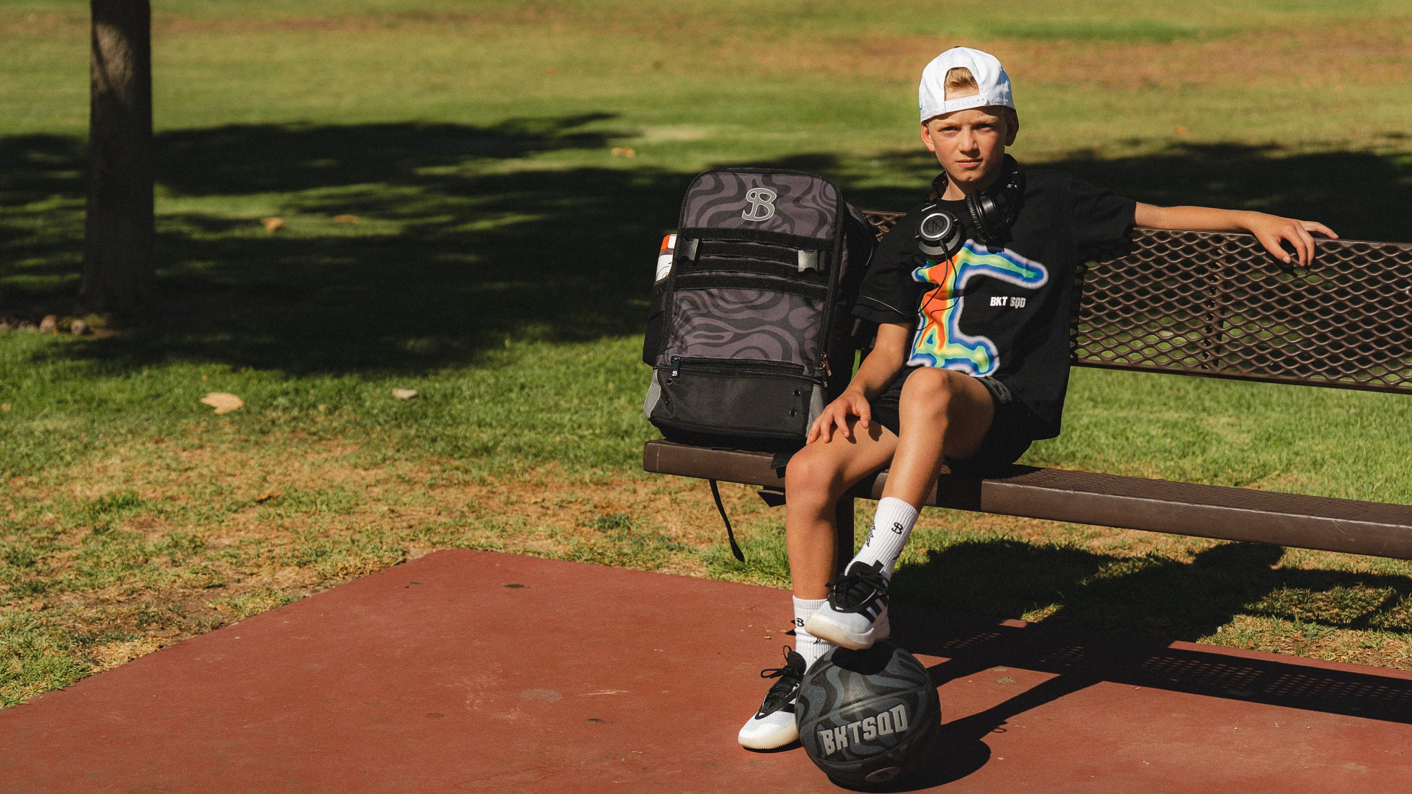 ISO BACKPACK - BLACK TONAL TIDAL