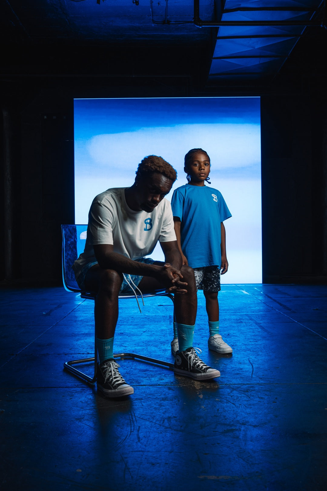 YOUTH BLUE DIAMOND BUCKIE TEE