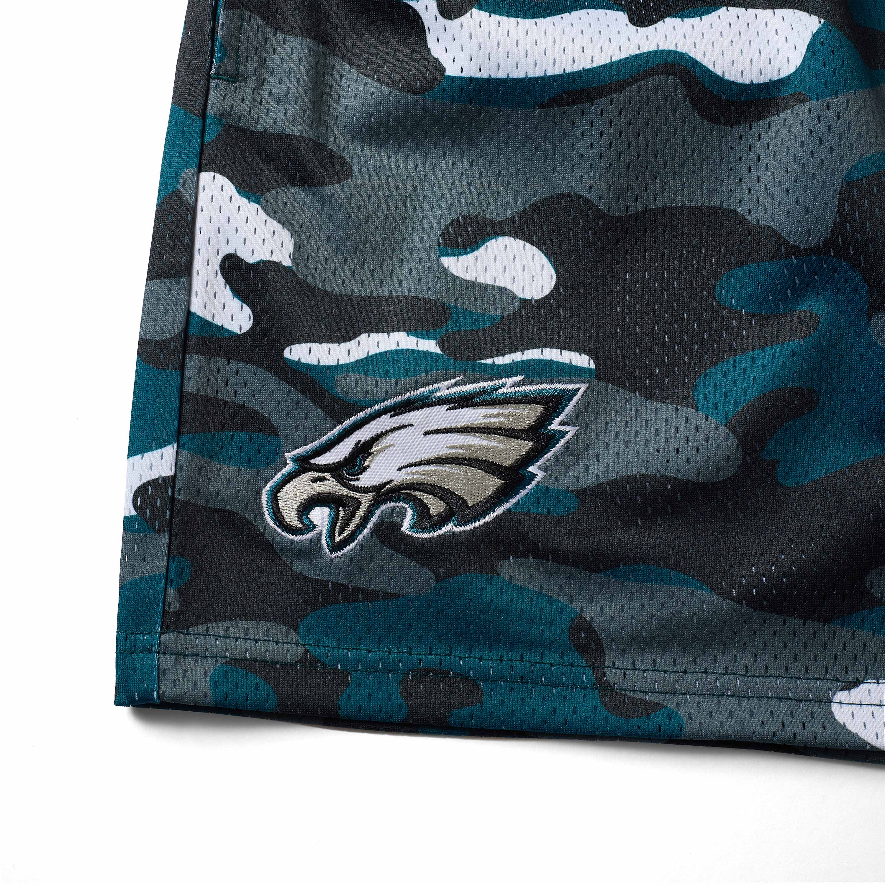 YOUTH EAGLES CAMO SHORTS
