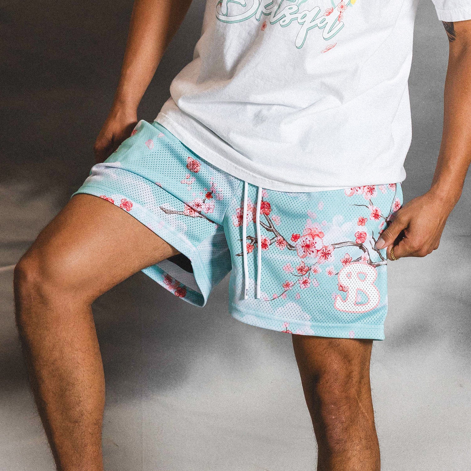 CHERRY BLOSSOM SPRING SKY SHORTS