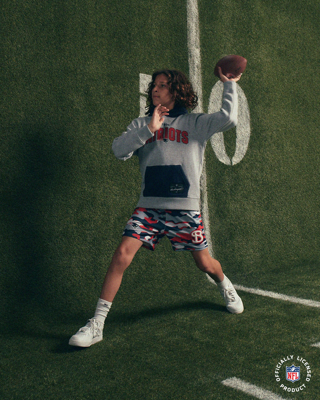 YOUTH PATRIOTS BLITZ HOODIE