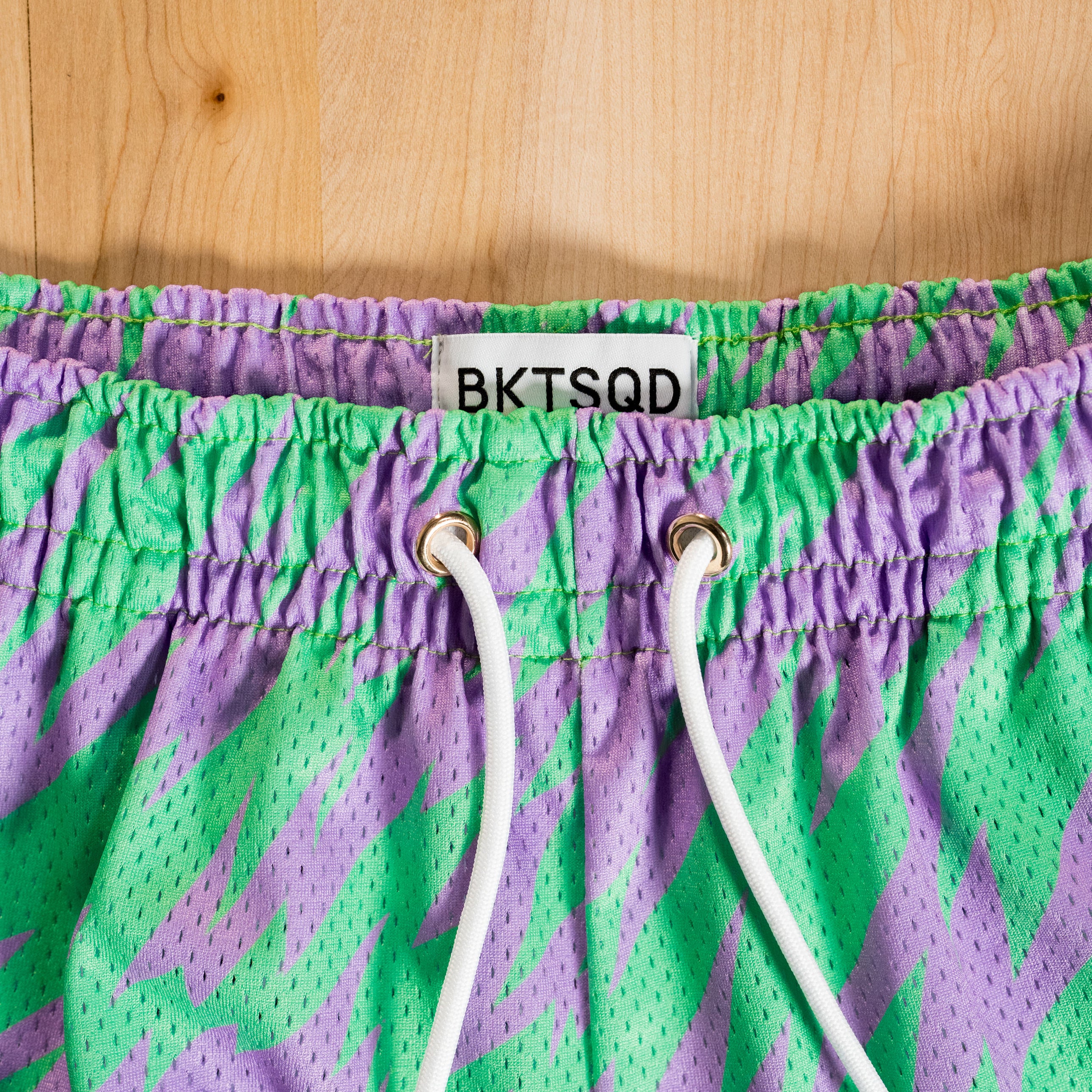 THUNDERBOLT SHORTS - ELECTRIC GREEN