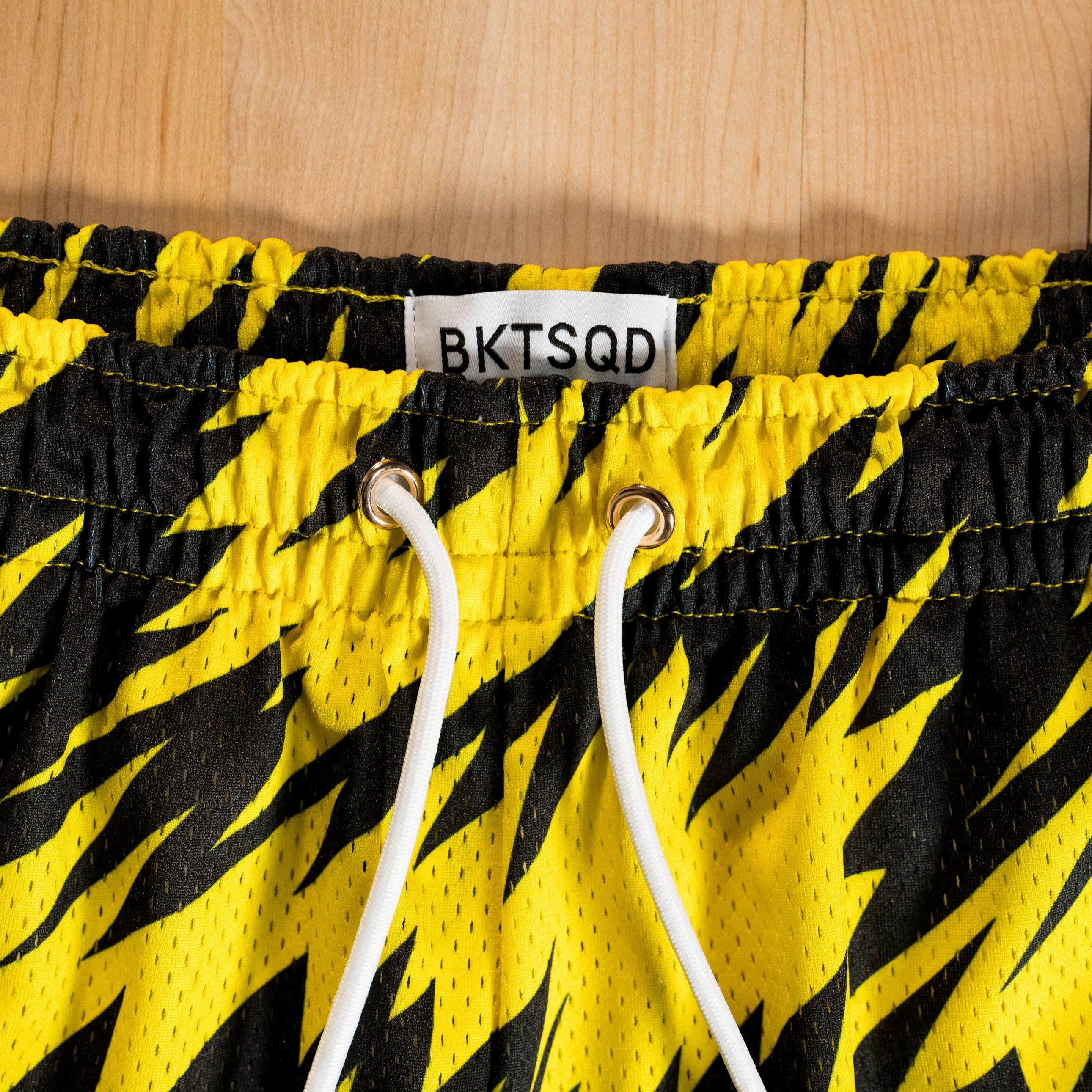 THUNDERBOLT SHORTS - YELLOW SHOCK