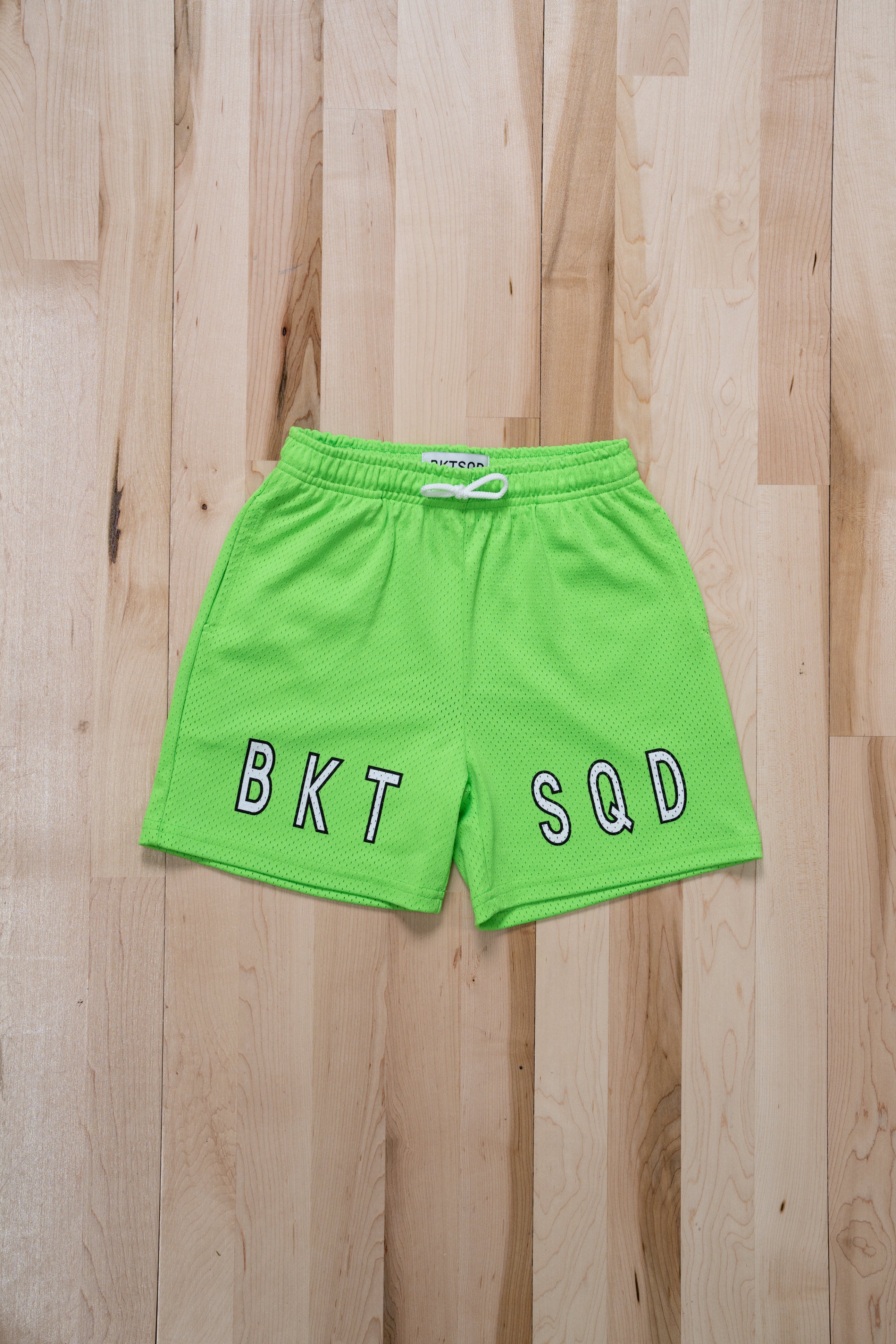 Neon Solid Shorts YOUTH - Green