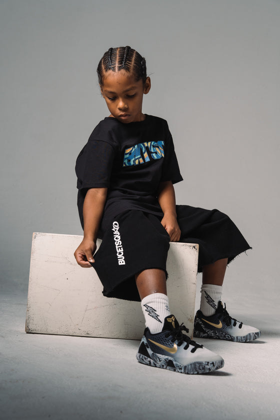 YOUTH CORE CUTOFF SWEATSHORTS - BLACK